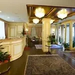 De La Hotel 4*