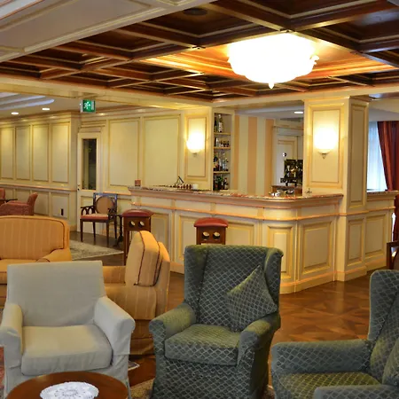 德拉别墅酒店 酒店