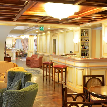 德拉别墅酒店 酒店