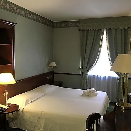 De La 4*