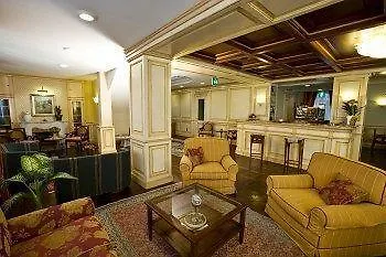 Hotel De La 4*