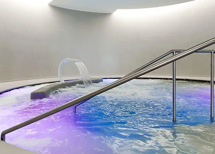 德拉别墅酒店 酒店 4*